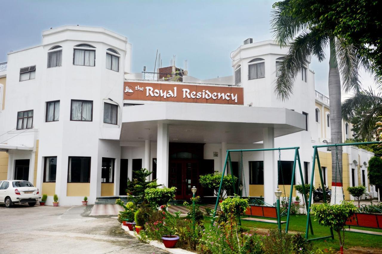 מלון בודהגאיה The Royal Residency מראה חיצוני תמונה